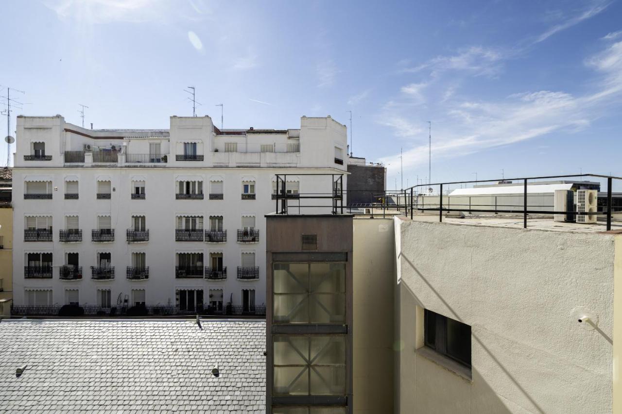 Apartamento El Barrio De Lavapies Madrid Exterior photo